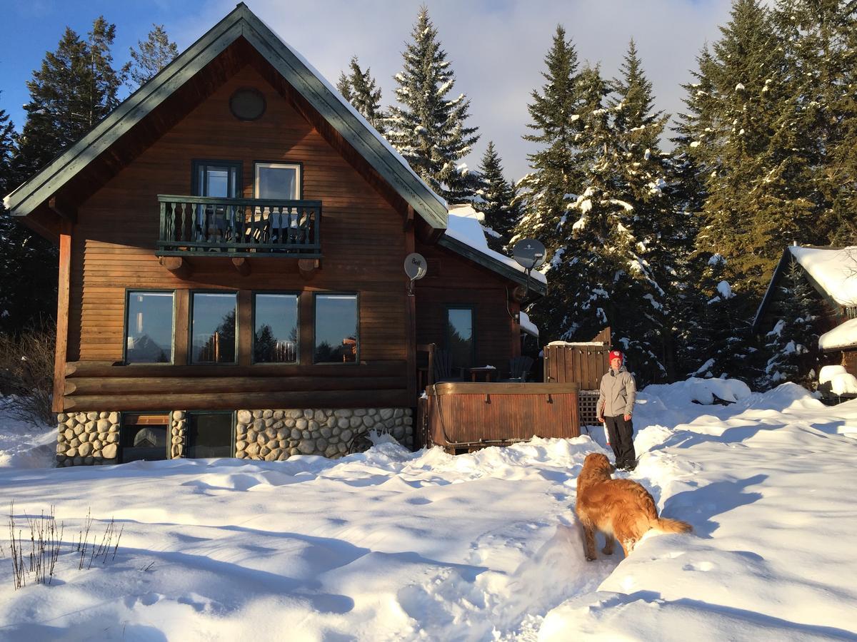 Kicking Horse Canyon Guest House Golden Exterior photo