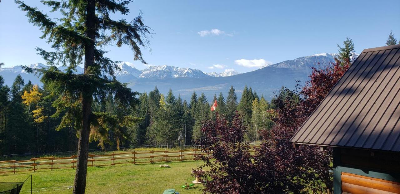 Kicking Horse Canyon Guest House Golden Exterior photo